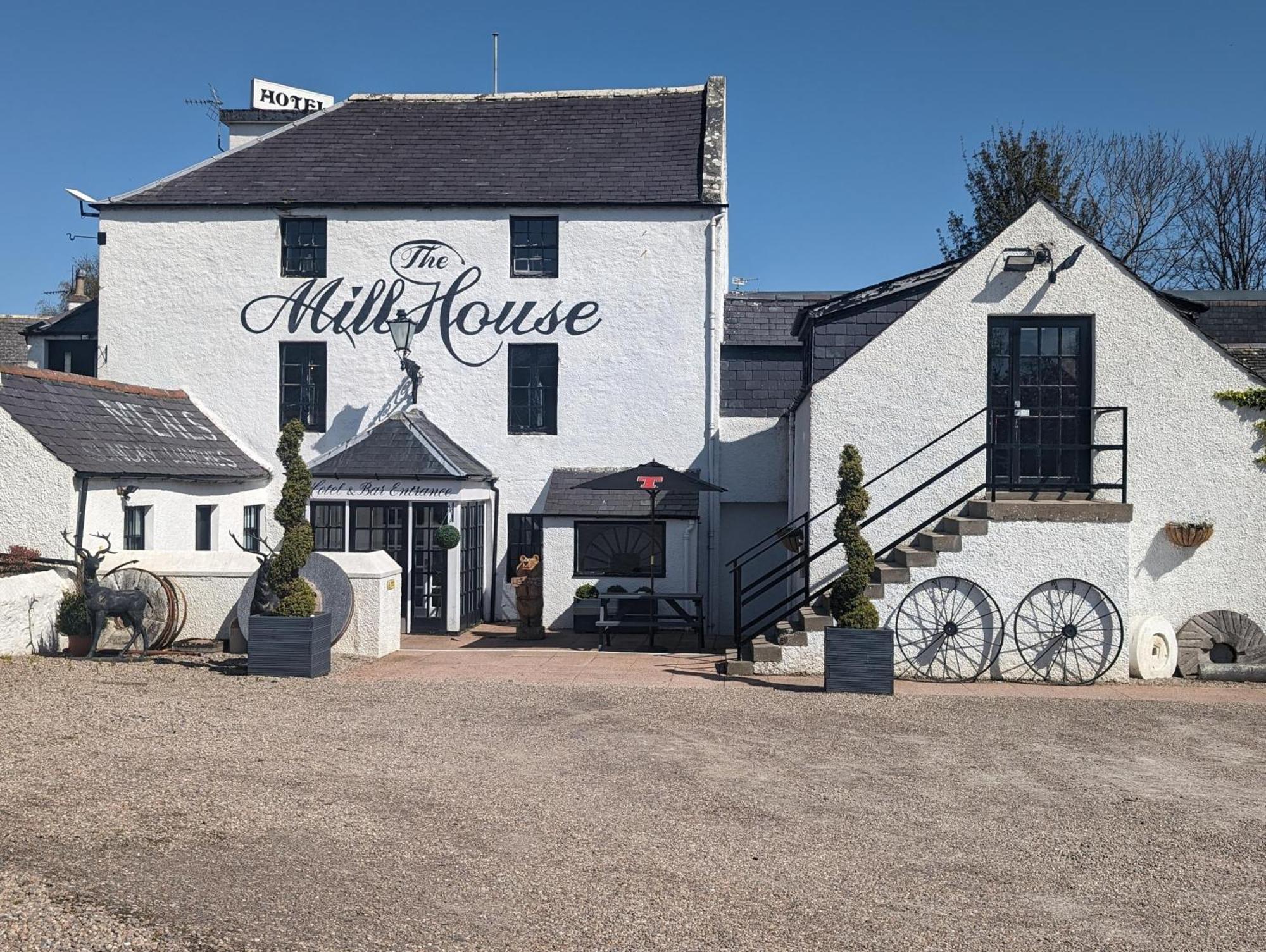 The Mill House Hotel 버키 외부 사진